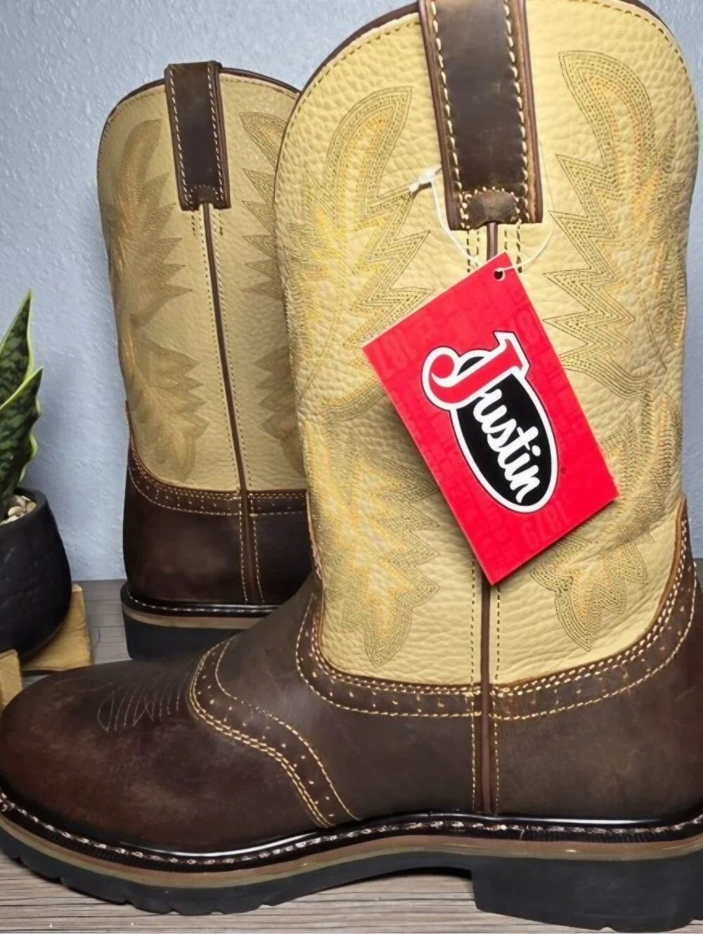 Justin Boots new without